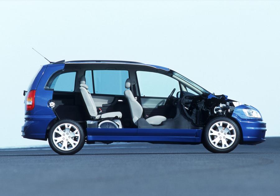  Opel HydroGen3 Concept 2005 года  (фото 36 из 69)